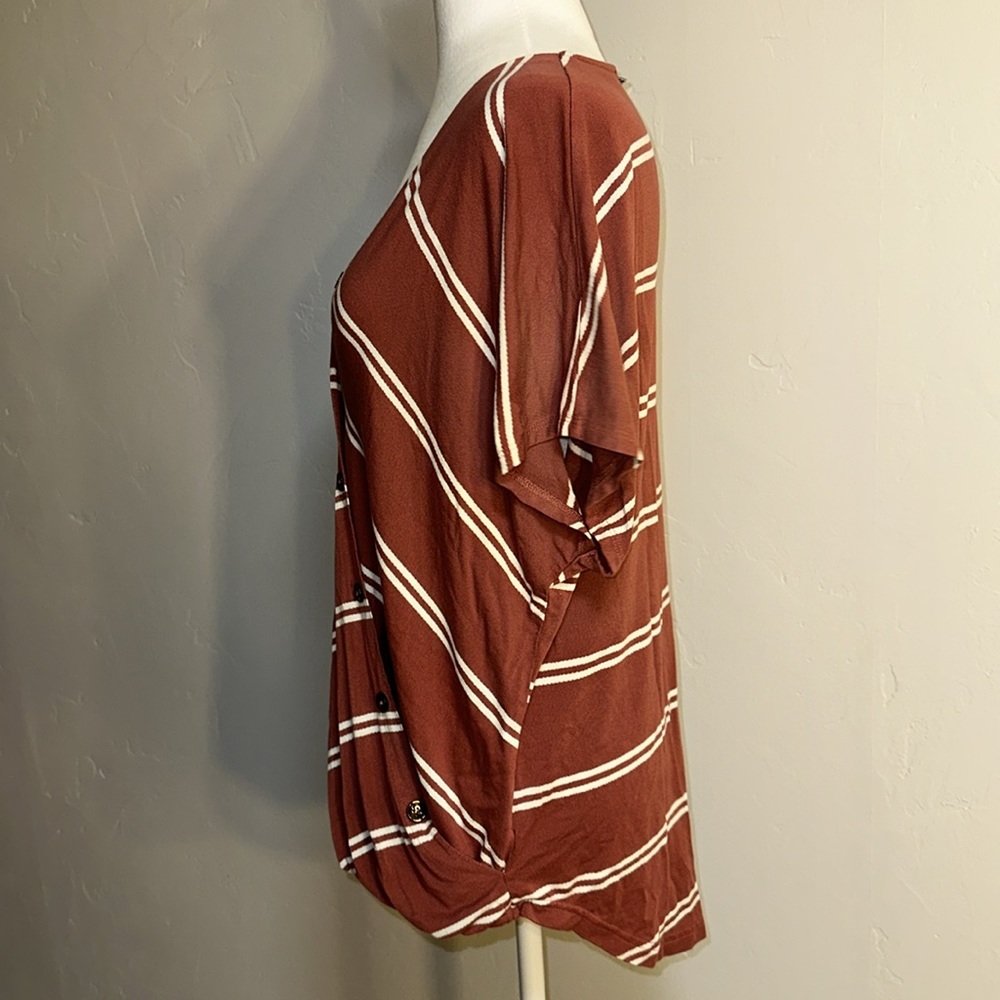 Striped Top - Picture 2 of 6